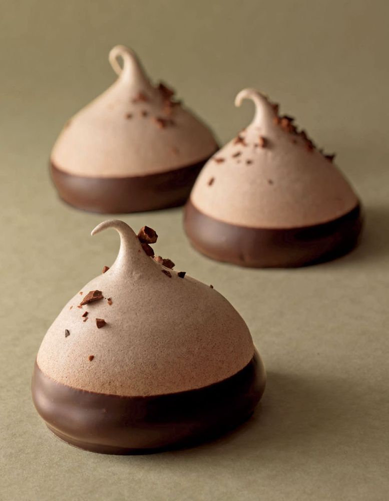 Chocolate Meringue from Couture Chocolate by William Curley