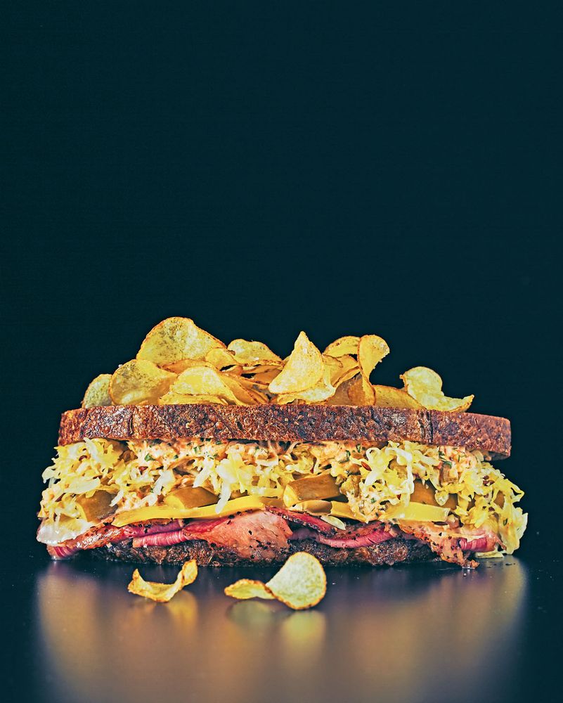 Toasted Reuben emmental, pastrami, sauerkraut, thousand island dressing, dill pickles ± potato