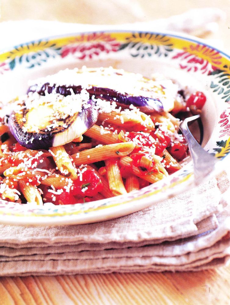 Penne con Sugo di Pomodoro, Melanzane e Ricotta Salata from Alastair ...