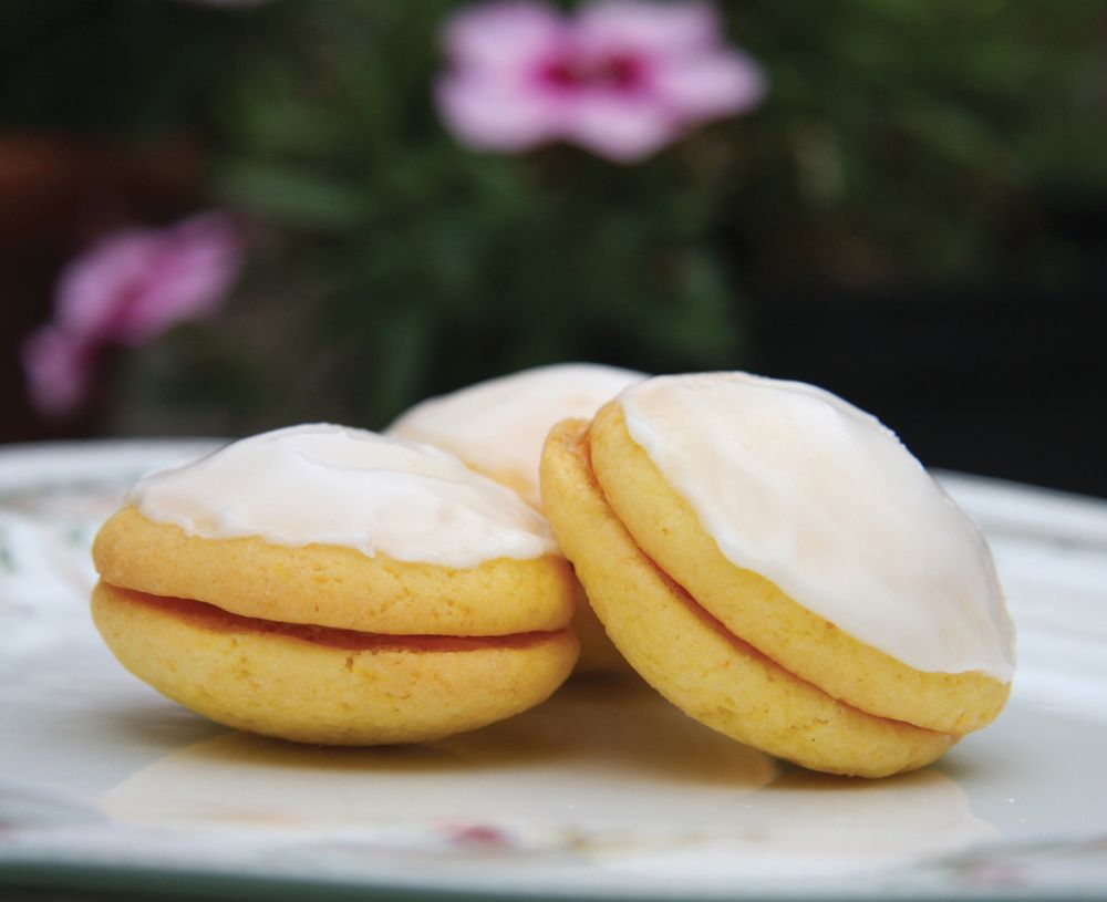 cockles-from-the-blue-ribbon-cookbook-by-liz-harfull