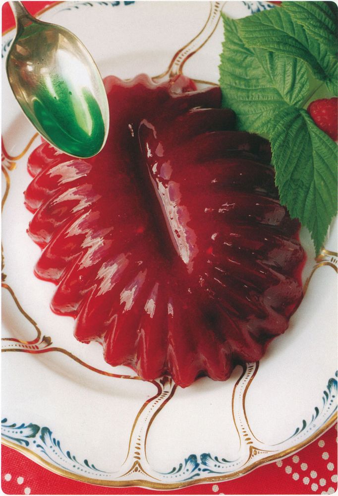 Fresh Raspberry Jelly Mold