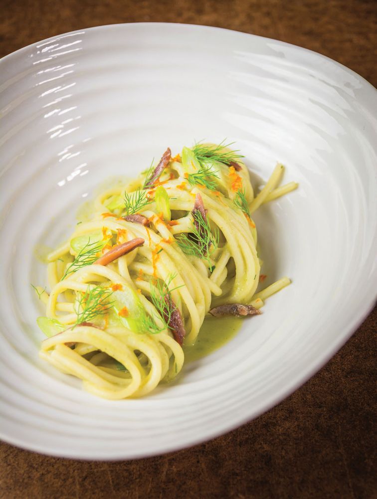 Spaghetti con Acciughe e Finocchio from 4 Grosvenor Square by Danilo Cortellini
