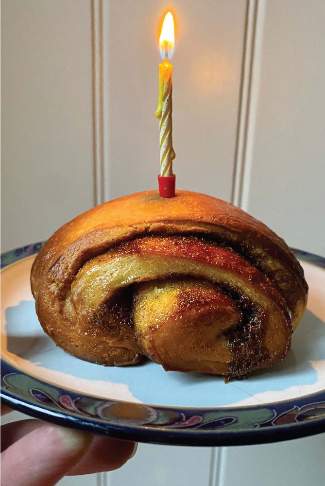 Saffron Cinnamon Buns from Fool's Gold A History of British Saffron by