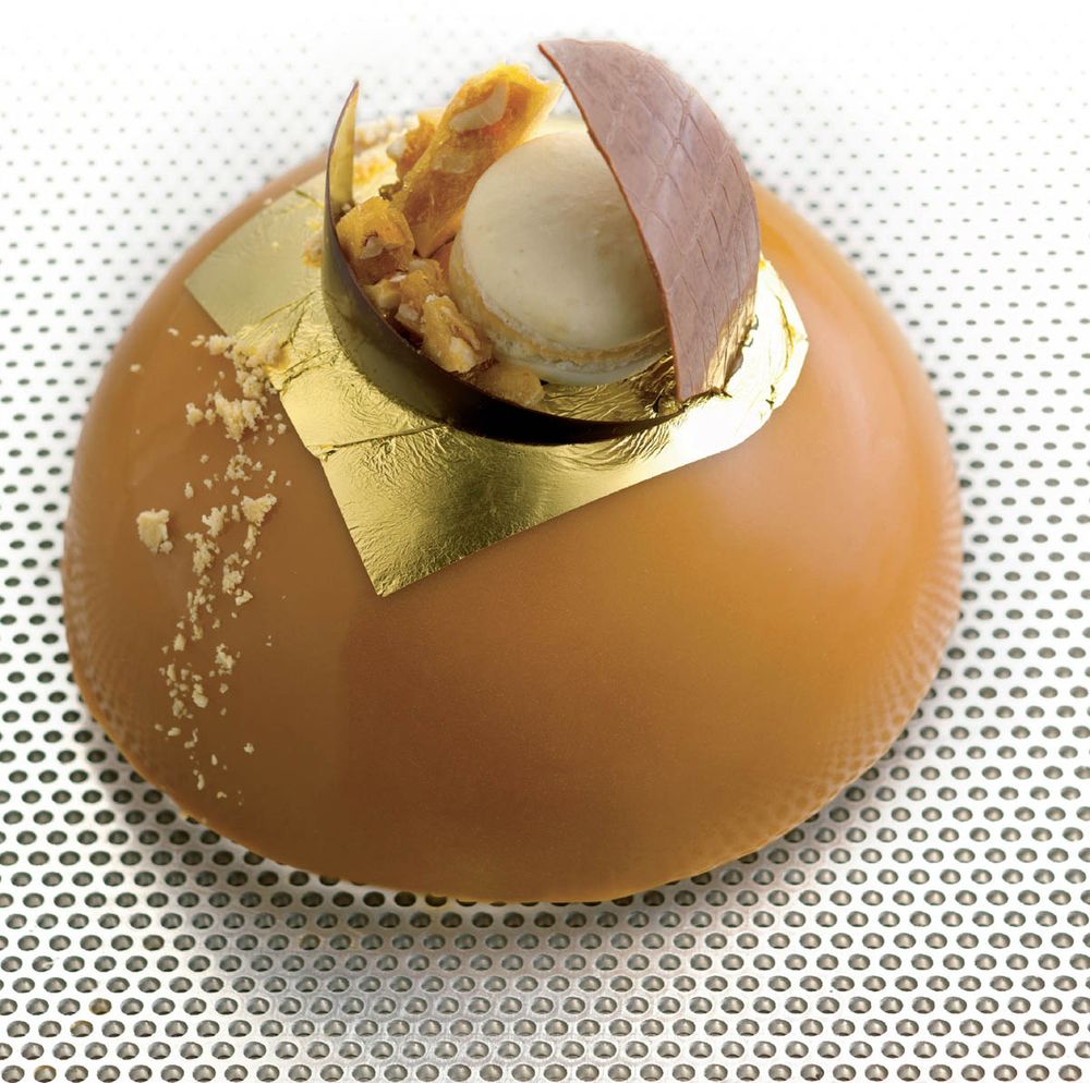 French Macarons from Frozen Desserts by Francisco Migoya