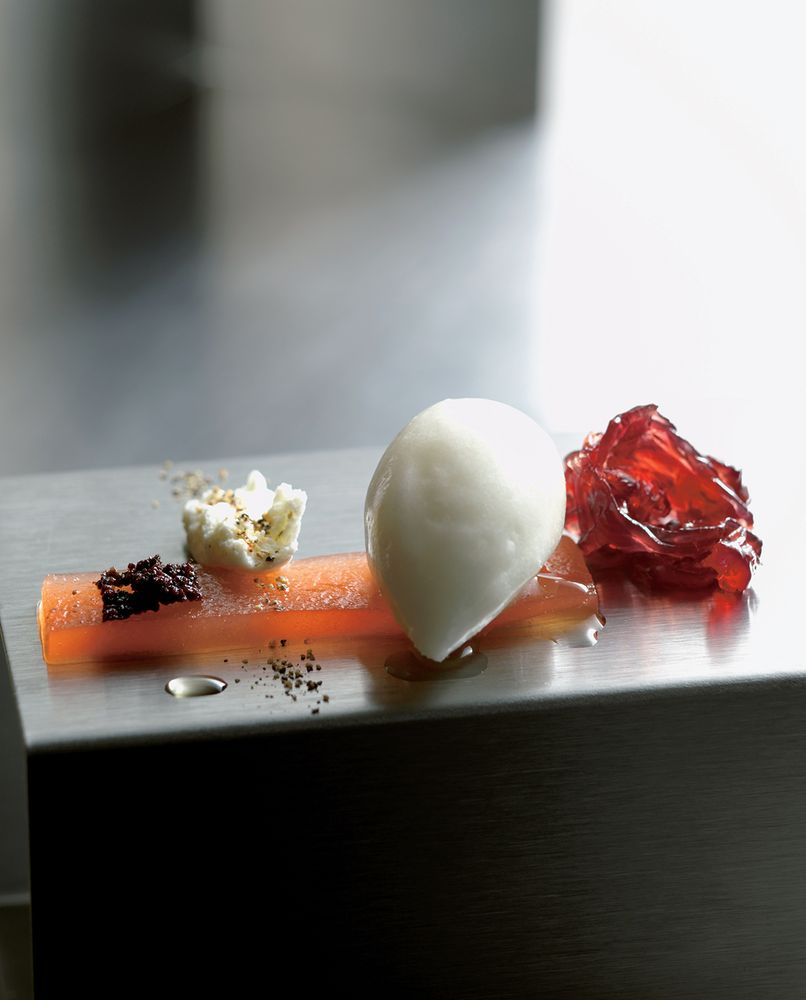 Black Olive Powder from Frozen Desserts by Francisco Migoya