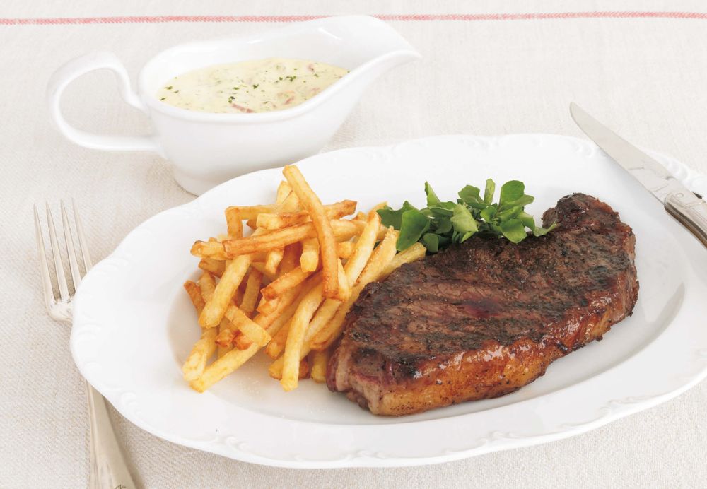 Faux Filets Grillés avec Sauce Choron from The Fundamental Techniques ...