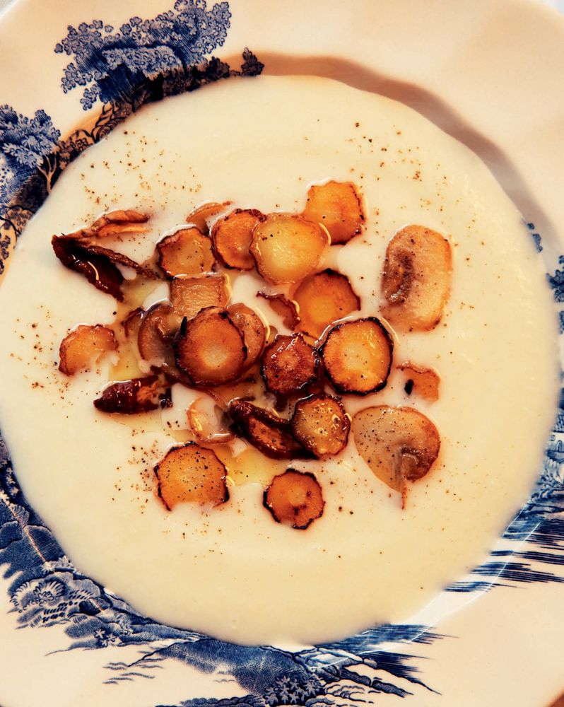 Creamy Jerusalem Artichoke Soup with Fried Parsnip and Mushrooms from