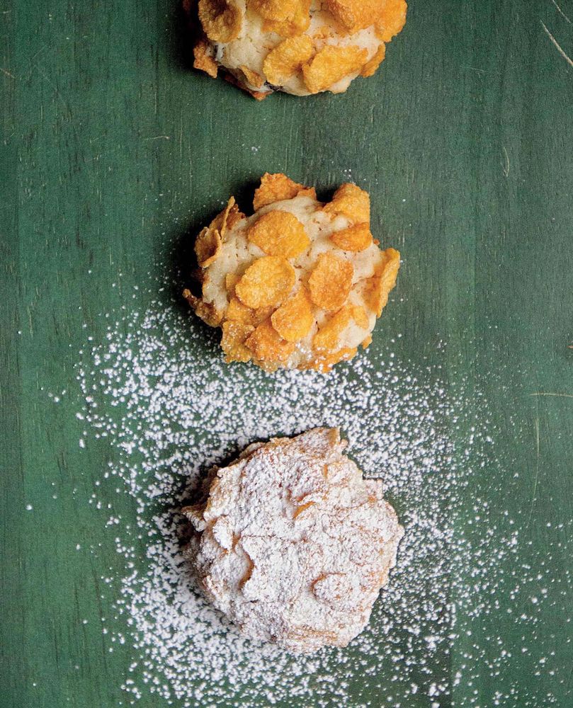 Umbrian Snowflake Cookies from Italian Comfort Food by The Editors of Saveur