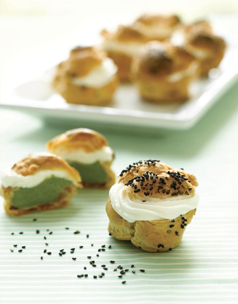 JapaneseStyle Cream Puffs from Okashi Sweet treats made with love by Keiko Ishida