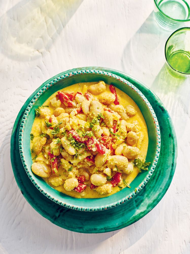 Butter Bean & Piquillo Pepper Korma from Meat Free Mowgli by Nisha Katona