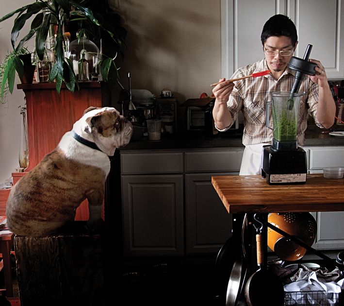 Alanna Hale, Dennis Kim, Jesse Friedman, Jackson Solway, Simon Huynh, and John Oram; Mission Burger photos by Jason Adra