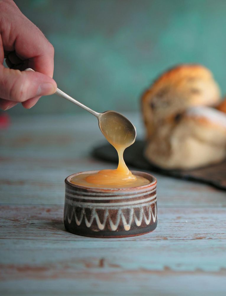 Hebridean Lemon Curd from My Scottish Island Kitchen: The Hebridean Baker by Coinneach MacLeod