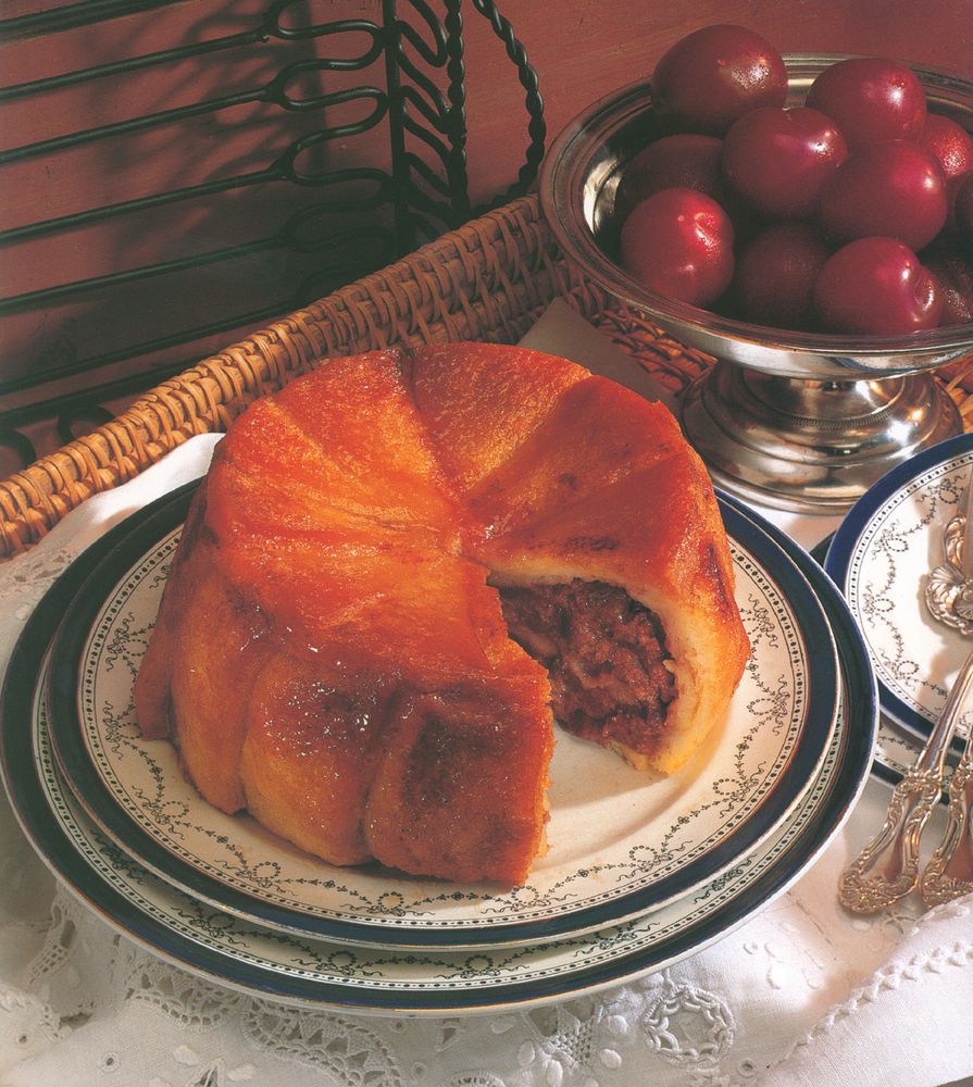 Plum charlotte from Puddings Le Cordon Bleu Home Collection by Le