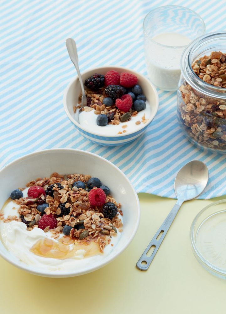 Granola with Yoghurt and Berries from Real Food Kids Will Love Over