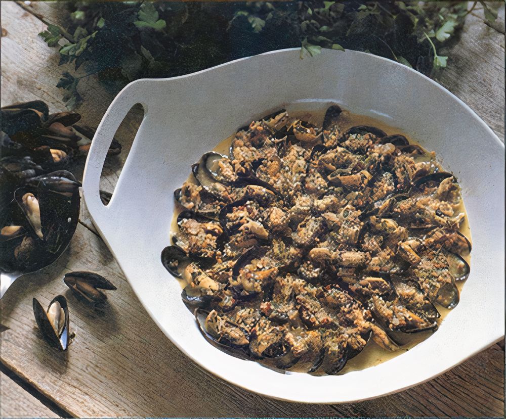 Mussels with Garlic, Almonds and Parsley from Rhodes Around Britain by