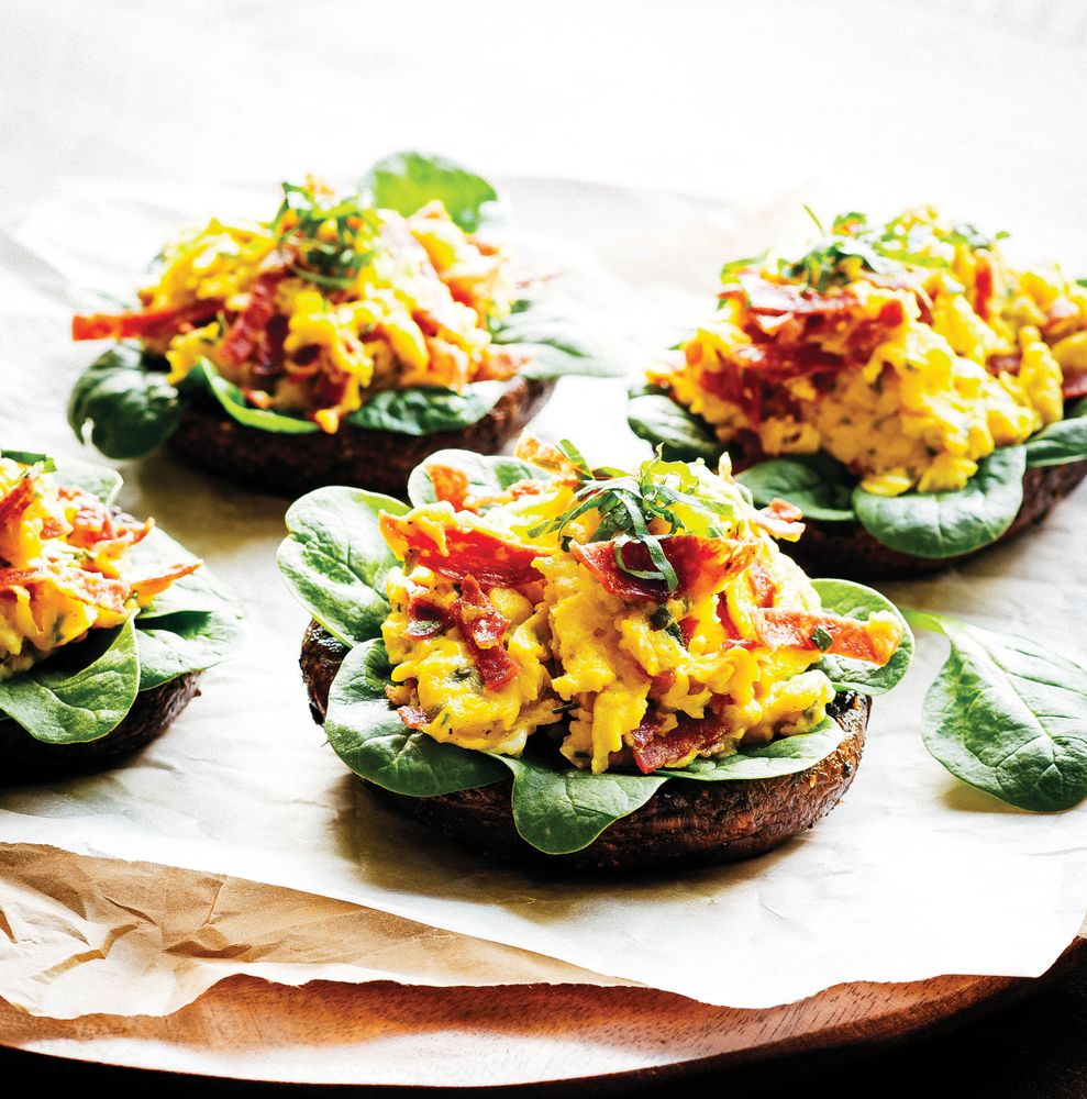 Sexy Scrambled Eggs from Well Fed Weeknights: Complete Paleo Meals in 45 Minutes or Less by Melissa 