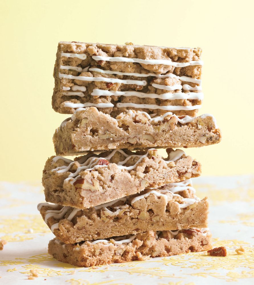 Maple-Pecan Streusel Bars from The Art of the Cookie by Shelly Kaldunski