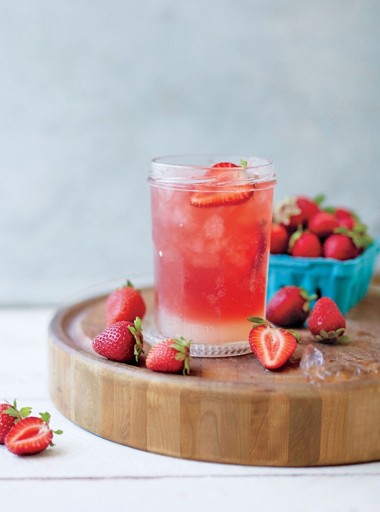 Have a Daiquiri with Zachary from The Thinking Girl's Guide To Drinking (Cocktails without